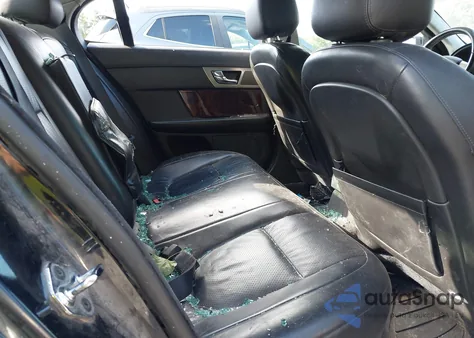 2009 Jaguar Xf Supercharged z USA, uszkodzony, nr VIN SAJWA07C291R32104